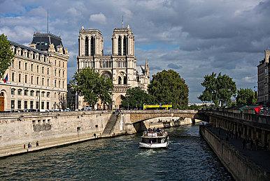 2021年5月美国游戏销量排行 《生化危机8》登顶